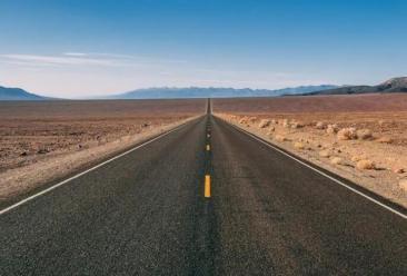 定城镇混凝土外加剂的性能作用